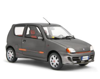 Fiat Seicento Sporting Abarth 1998 Grigio metallizzato Laudoracing 1:18 Resinemodell (Türen, Motorhaube... nicht zu öffnen!)
